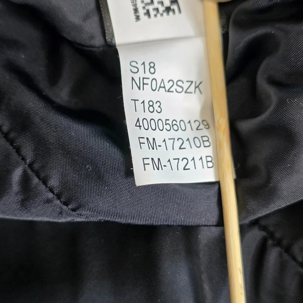 The North‎ Face Jacket Womens Medium Regular Grey Black DryVent Full Zip Hooded